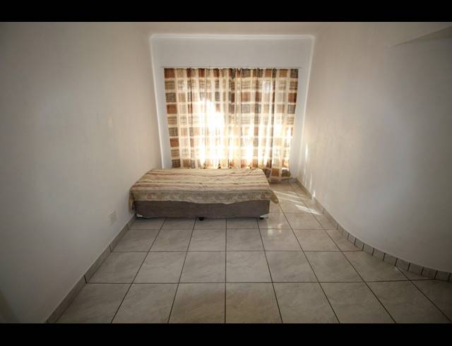 3 BEDROOM HOUSE SOLD IN THE ORCHARDS